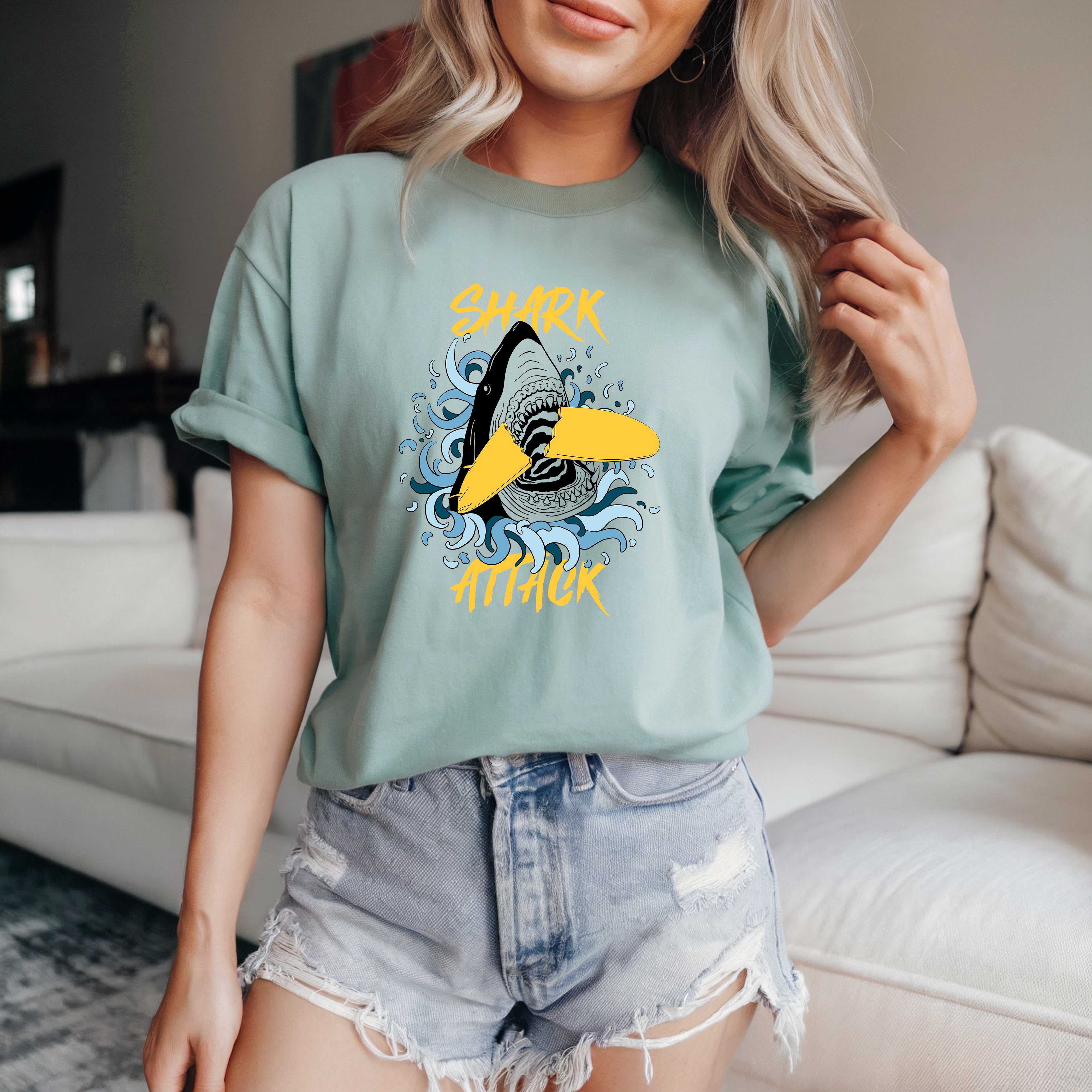 Jaws Ladies New T-shirts