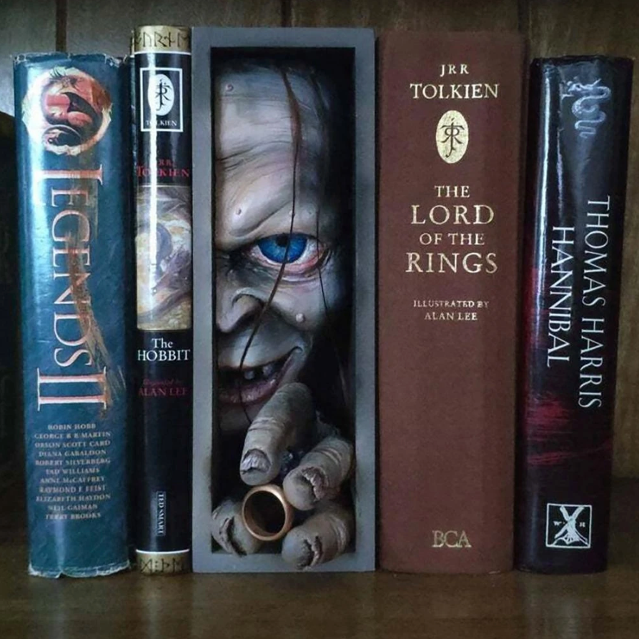 Bookshelf Decoration